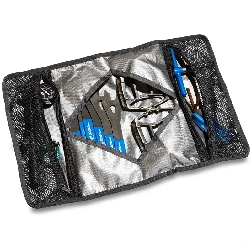 Dakine Bike Roller Bag in Black-11