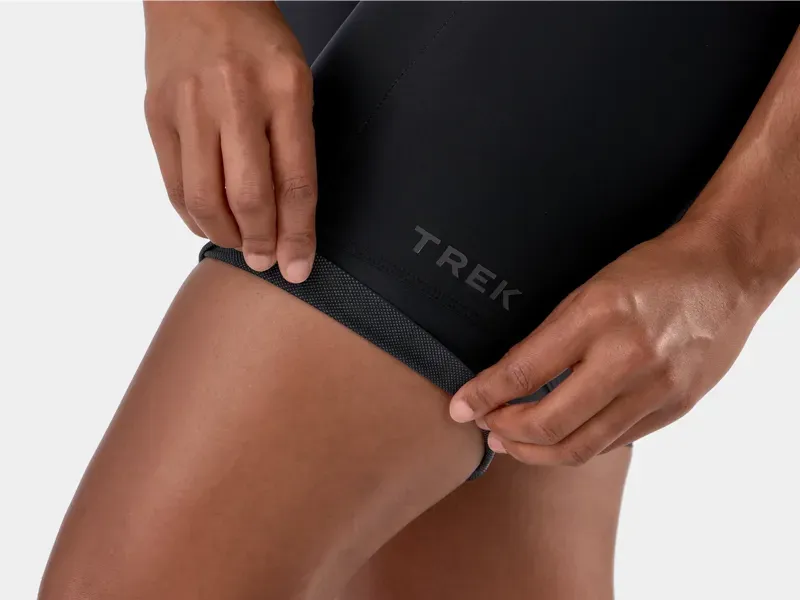 Trek Circuit Women's Cycling Short in Black-4